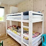10 Person In Hojslev Casa vacanze Lund (Hojslev)