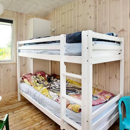 10 Person In Hojslev Prázdninový dům Lund (Hojslev)