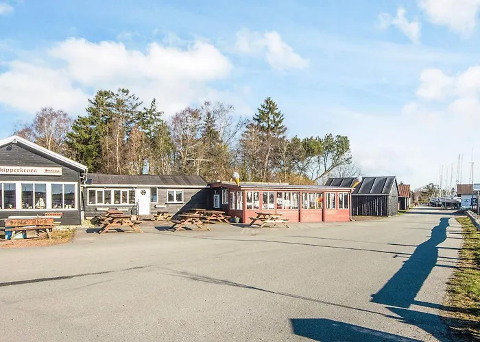 10 Person In Hojslev-by Traum Lund (Hojslev)